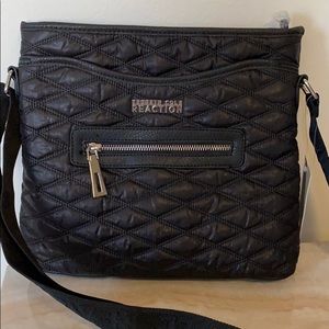 SOLD // Kenneth Cole reaction crossbody bag NWT